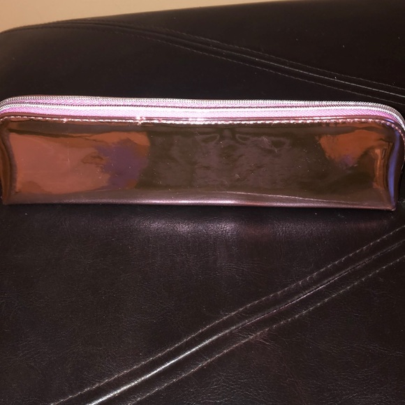 ⚡️Morphe Brushes & Case ⚡️ - Picture 12 of 12